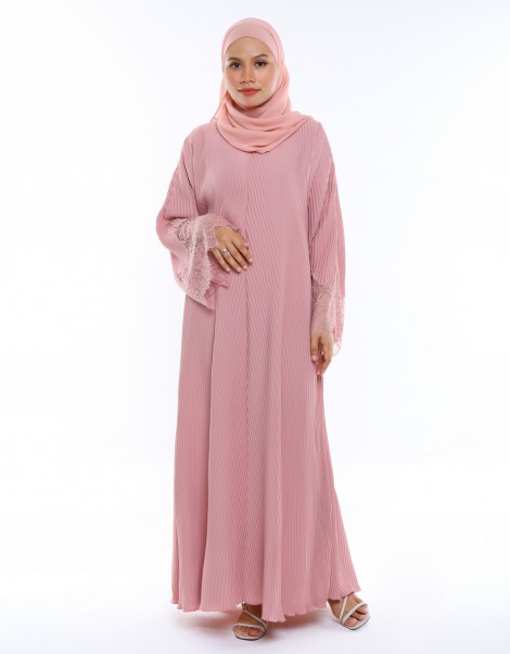 2.0 RABIA JUBAH IN DUSTY PINK (FREE LACE SHAWL)