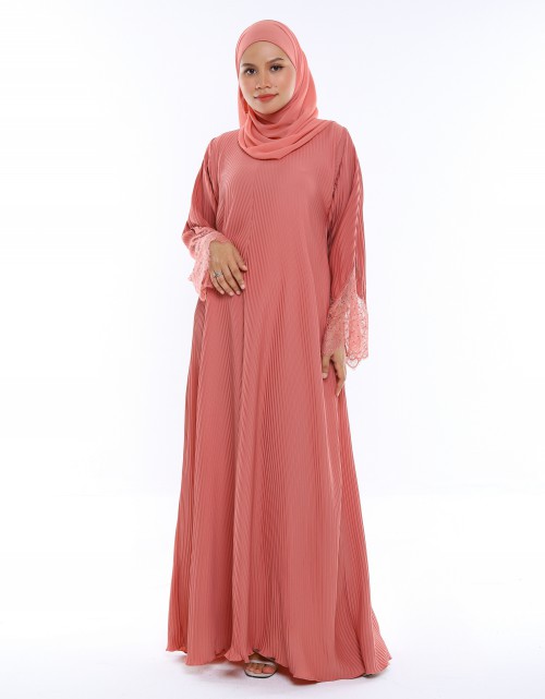 2.0 RABIA JUBAH IN DUSTY ROSE (FREE LACE SHAWL)